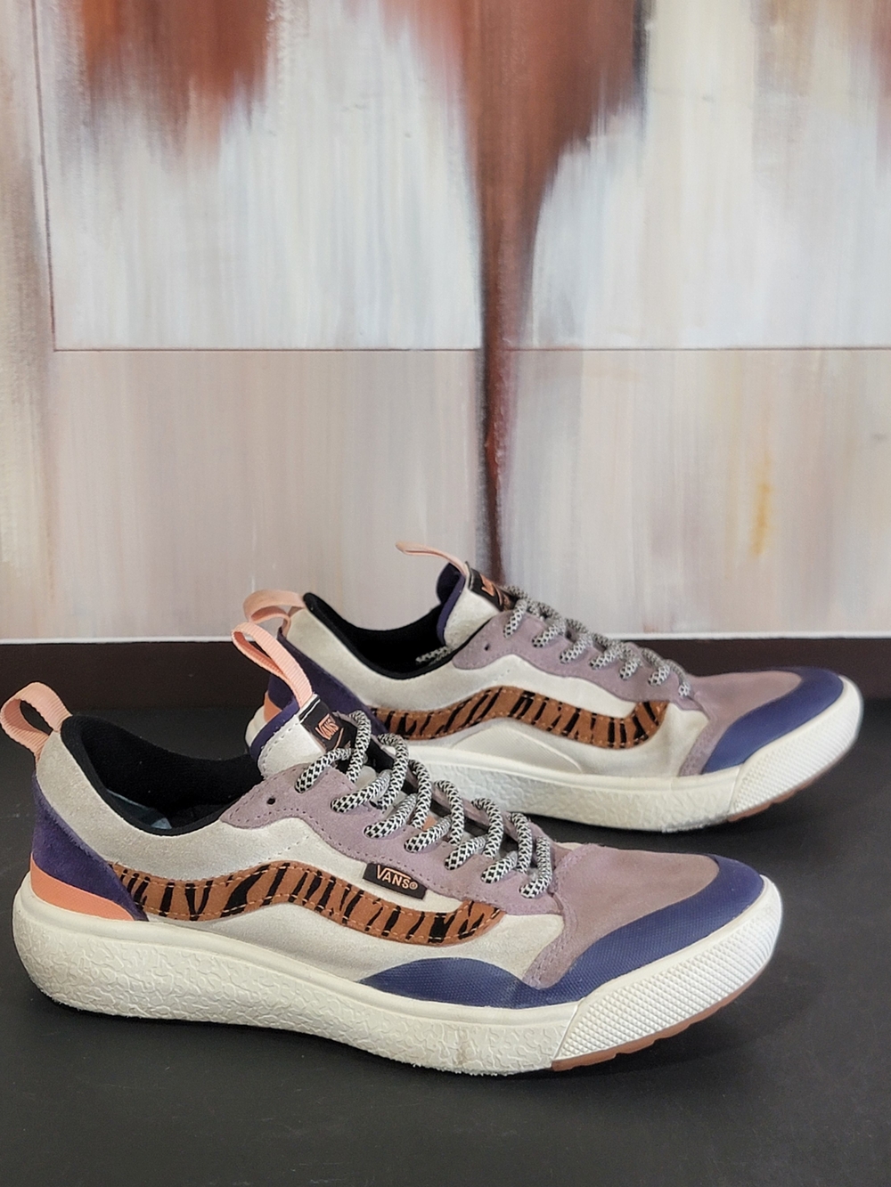 Vans Women's Purple Tiger-Print Lace-Up Sneakers